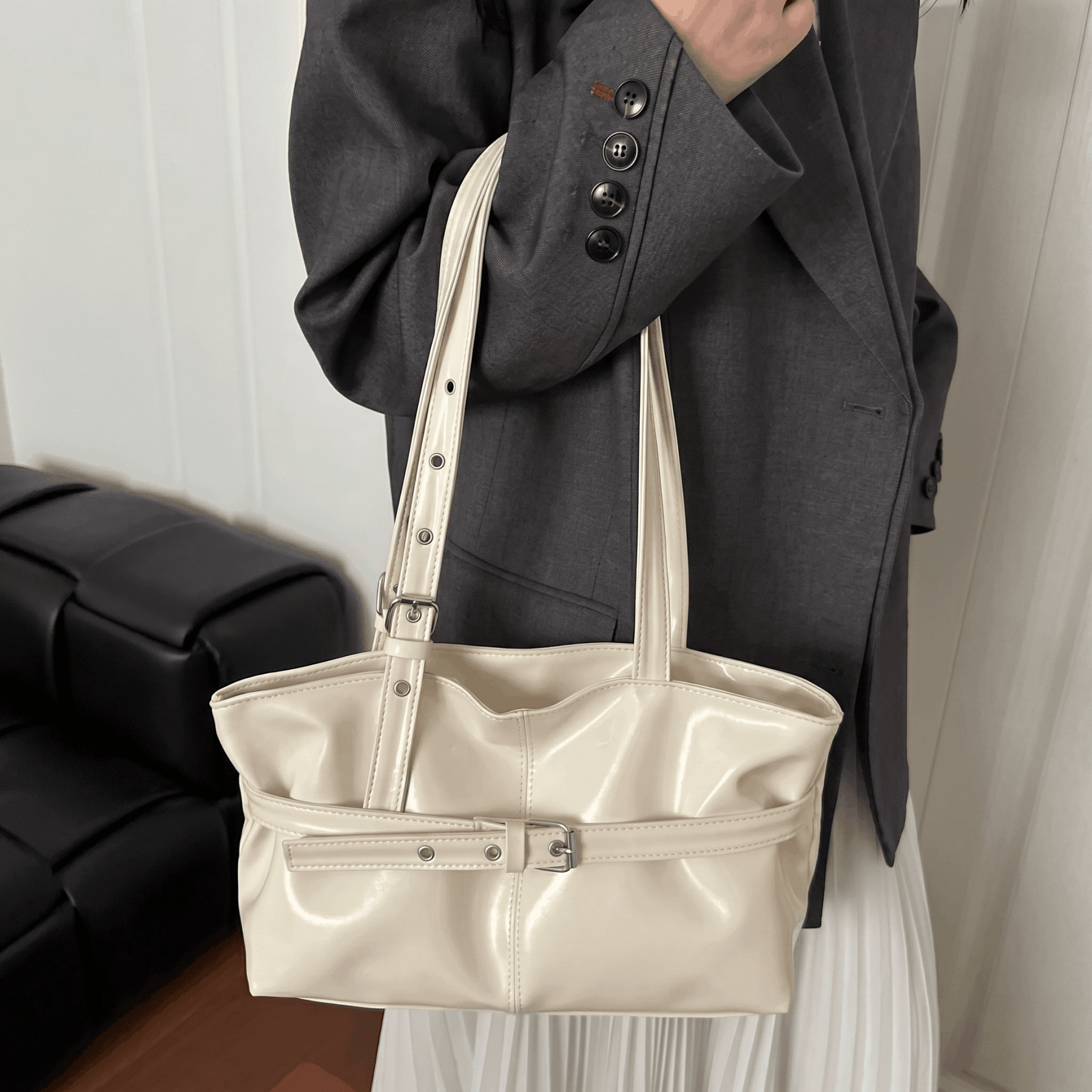 Comuty - Simple Vintage Tote Bag - Timefield