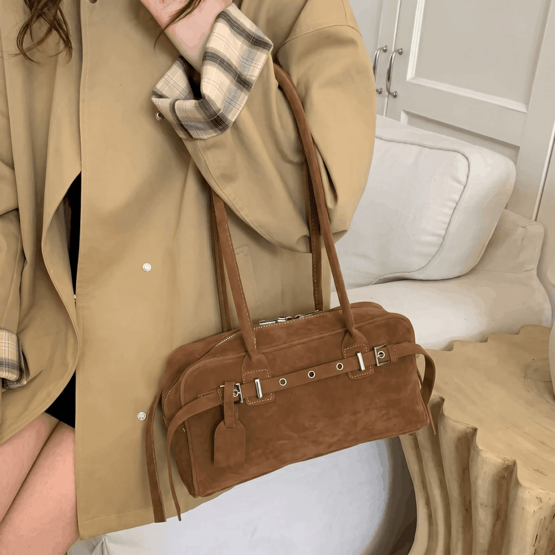 Rely - Exclusive Retro Suede Shoulder Bag - Timefield